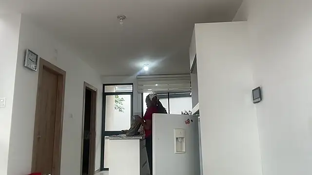 ChocolateCakeQueen online show from November 2025 01:59:02 PM