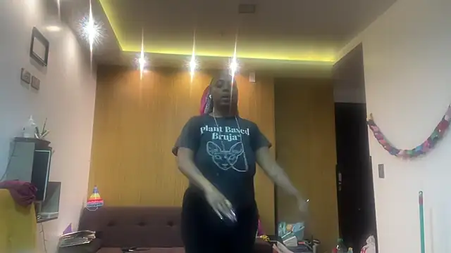 ChocolateCakeQueen online show from February 2026 01:12:02 AM