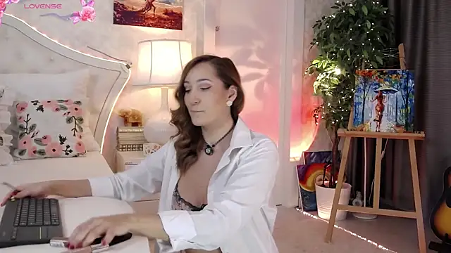 IreneHope online show from February 2026 09:53:01 AM