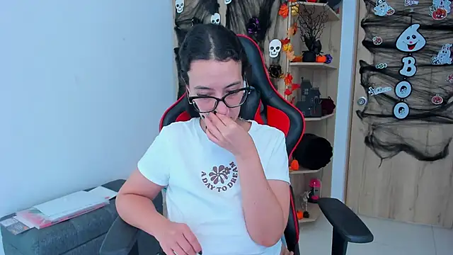 Snapshot of _amanda_seyfried19 chatting on October 2025 05:01:01 PM amanda seyfried19 online show from October 2025 05:01:01 PM