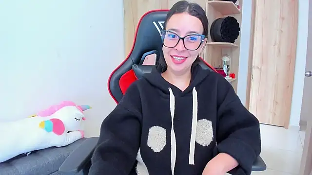 Snapshot of _amanda_seyfried19 chatting on February 2026 04:03:02 PM amanda seyfried19 online show from February 2026 04:03:02 PM