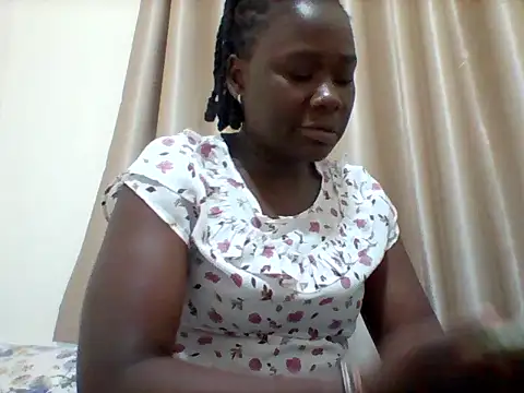 Snapshot of sexy_cutelips chatting on November 2025 07:17:02 PM sexy cutelips online show from November 2025 07:17:02 PM