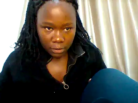 sexy cutelips online show from June 2026 07:30:02 PM