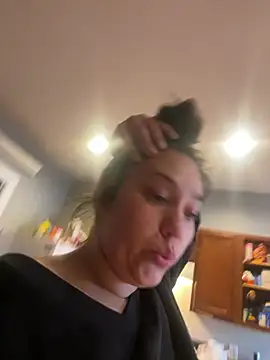 kaytasticcg online show from April 2026 10:49:02 PM