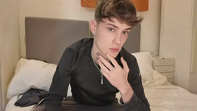 twinkyjd  online show from March 2026 10:38:01 PM