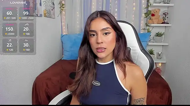 HazzelGray online show from February 2025 04:47:01 PM