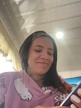 hannahb-e online show from March 2025 05:58:01 PM