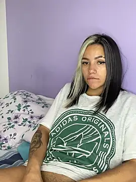 hannahb-e online show from March 2025 08:26:02 PM