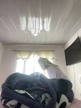 hannahb-e online show from February 2026 01:11:02 PM