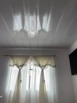 hannahb-e online show from March 2026 04:11:02 PM