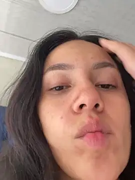 hannahb-e online show from January 2026 04:10:01 PM