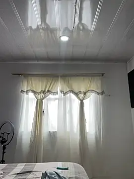 hannahb-e online show from March 2026 04:53:01 PM