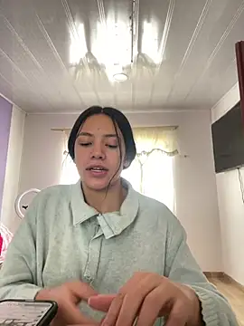 hannahb-e online show from July 2026 04:46:01 PM