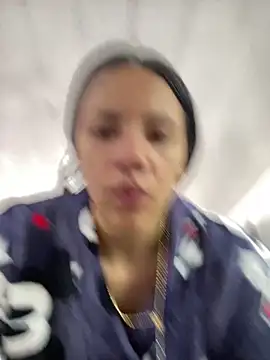 hannahb-e online show from February 2026 07:27:01 PM