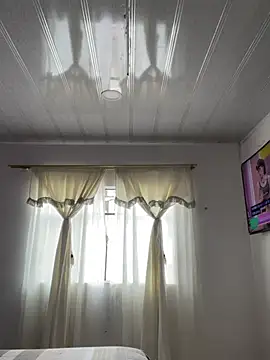 hannahb-e online show from March 2026 02:07:01 PM