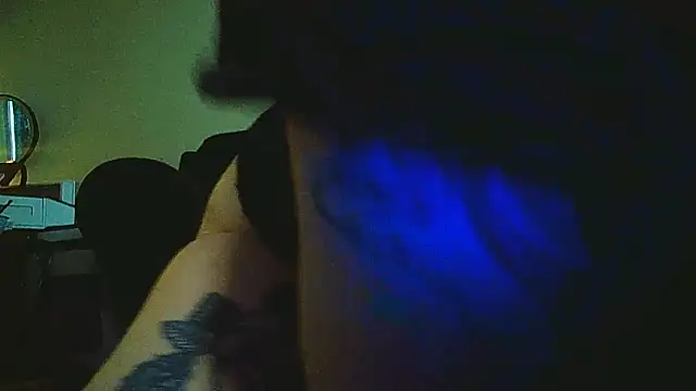 EXOTICLEXXXI online show from April 2026 07:53:02 PM