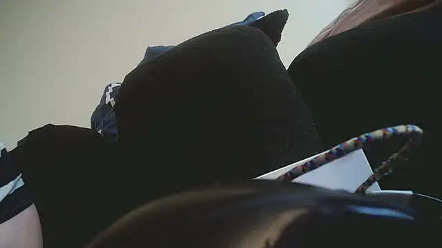 EXOTICLEXXXI online show from April 2026 06:05:01 AM