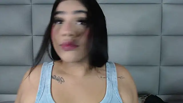 Snapshot of emily_brontee_ chatting on February 2025 12:49:02 PM emily brontee online show from February 2025 12:49:02 PM