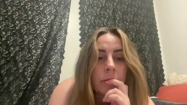Snapshot of Babydoll13 chatting on July 2026 03:42:02 PM Babydoll13 online show from July 2026 03:42:02 PM