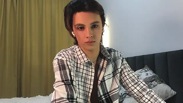 Snapshot of k0sta_ chatting on February 2025 12:29:01 AM k0sta  online show from February 2025 12:29:01 AM
