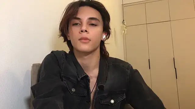 Snapshot of k0sta_ chatting on December 2024 05:34:01 PM k0sta  online show from December 2024 05:34:01 PM