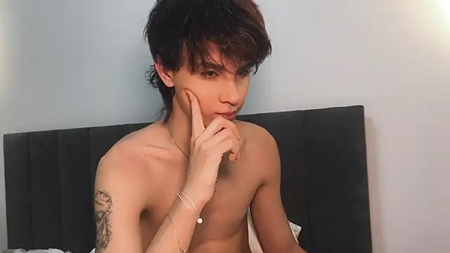Snapshot of k0sta_ chatting on February 2025 05:03:02 AM k0sta  online show from February 2025 05:03:02 AM