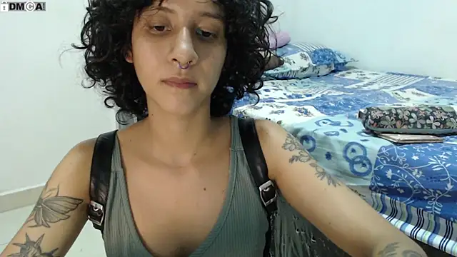 AlinaWoolf  online show from September 2025 11:31:02 PM