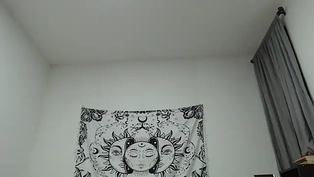 AlinaWoolf  online show from January 2025 04:27:01 AM