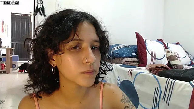 AlinaWoolf  online show from October 2025 04:03:01 PM