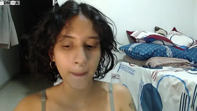 AlinaWoolf  online show from November 2025 04:05:02 AM