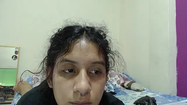AlinaWoolf  online show from May 2026 05:49:02 PM