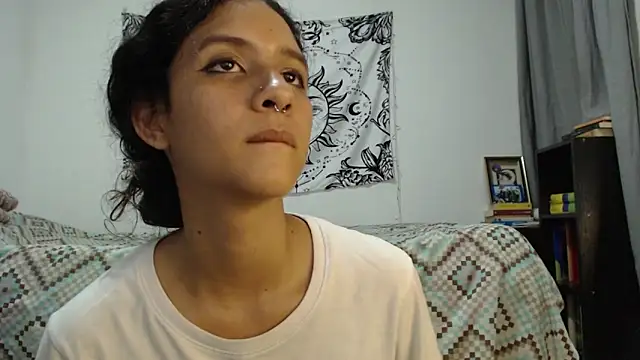 AlinaWoolf  online show from February 2025 01:58:01 AM