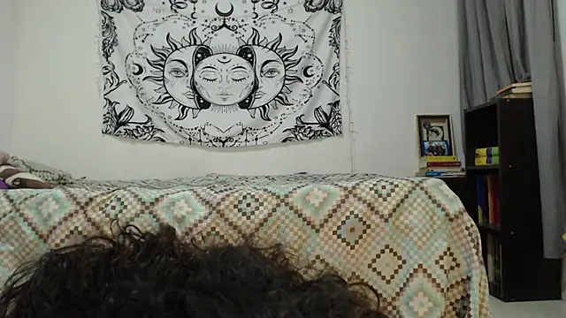 AlinaWoolf  online show from December 2024 02:52:01 AM