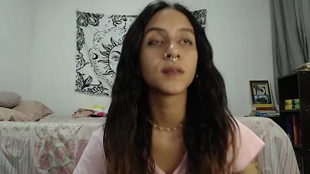 AlinaWoolf  online show from December 2024 02:36:02 AM