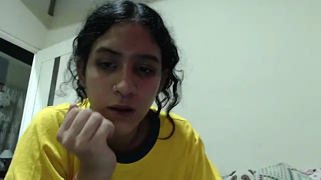 Snapshot of AlinaWoolf_ chatting on May 2026 04:44:02 AM AlinaWoolf online show from May 2026 04:44:02 AM