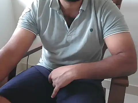 Snapshot of Tamil_Boy28 chatting on February 2025 05:41:01 AM Tamil Boy28 online show from February 2025 05:41:01 AM