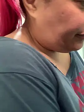 Sammy owens  online show from March 2026 06:12:02 PM