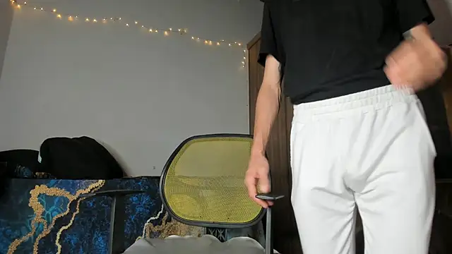 Tristan fantasycam online show from November 2025 01:15:01 AM