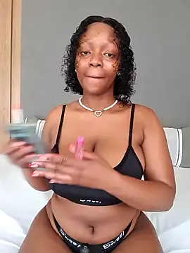 Snapshot of Jazmine-Blue chatting on December 2024 09:56:01 AM Jazmine-Blue online show from December 2024 09:56:01 AM