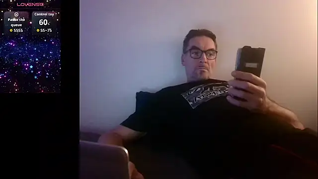 francky-libertin online show from November 2025 09:18:02 PM