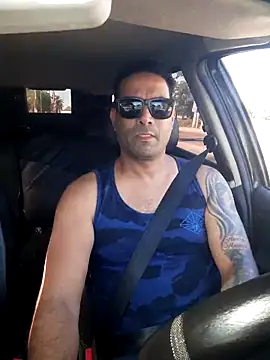 hecwil8 online show from November 2025 11:43:02 AM