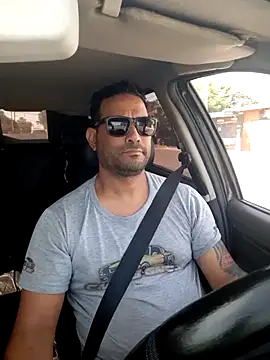 hecwil8 online show from November 2025 12:05:02 PM