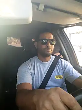 hecwil8 online show from December 2025 11:20:01 AM