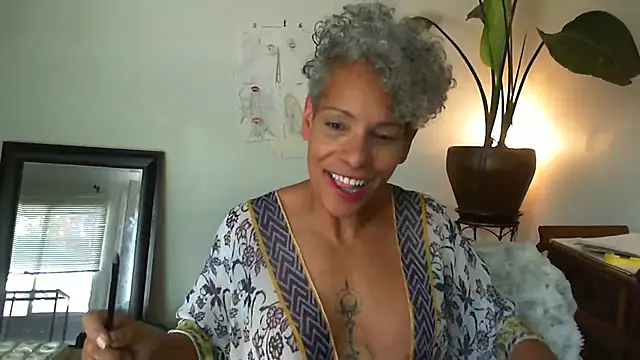 CeceilaMoon online show from June 2026 07:31:02 PM