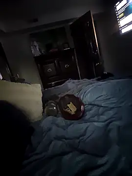 Snapshot of CeceilaMoon chatting on February 2026 01:51:02 PM CeceilaMoon online show from February 2026 01:51:02 PM