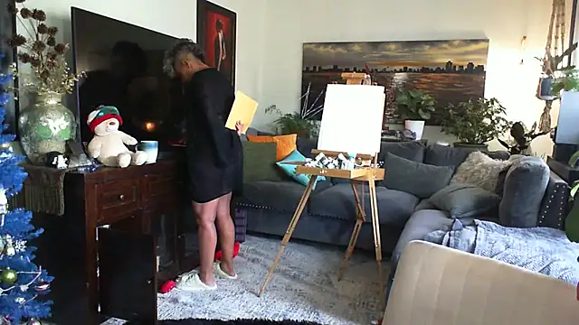 CeceilaMoon online show from December 2025 03:18:02 PM