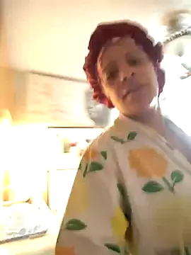 CeceilaMoon online show from May 2026 03:15:02 PM