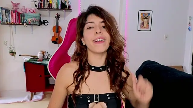 AuroraKatsy online show from January 2026 09:41:02 PM