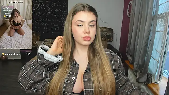 IsabellaBler online show from March 2026 01:11:02 PM