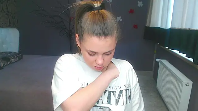 IsabellaBler online show from March 2026 11:56:02 AM